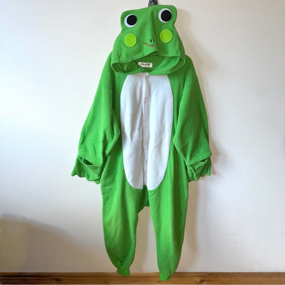 Kids’ Frog Onesie Pajama Costume - size 8